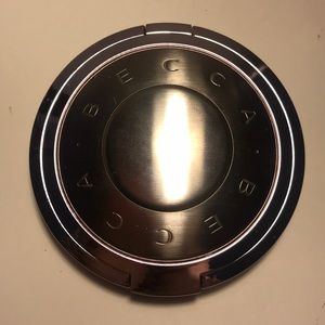 Becca Limited Edition HighLighter